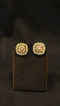Sia Polki Hara Kinara Studs – round dome polki earrings with concentric moissanite polki rings and emerald green accent border, handcrafted in Jodhpur